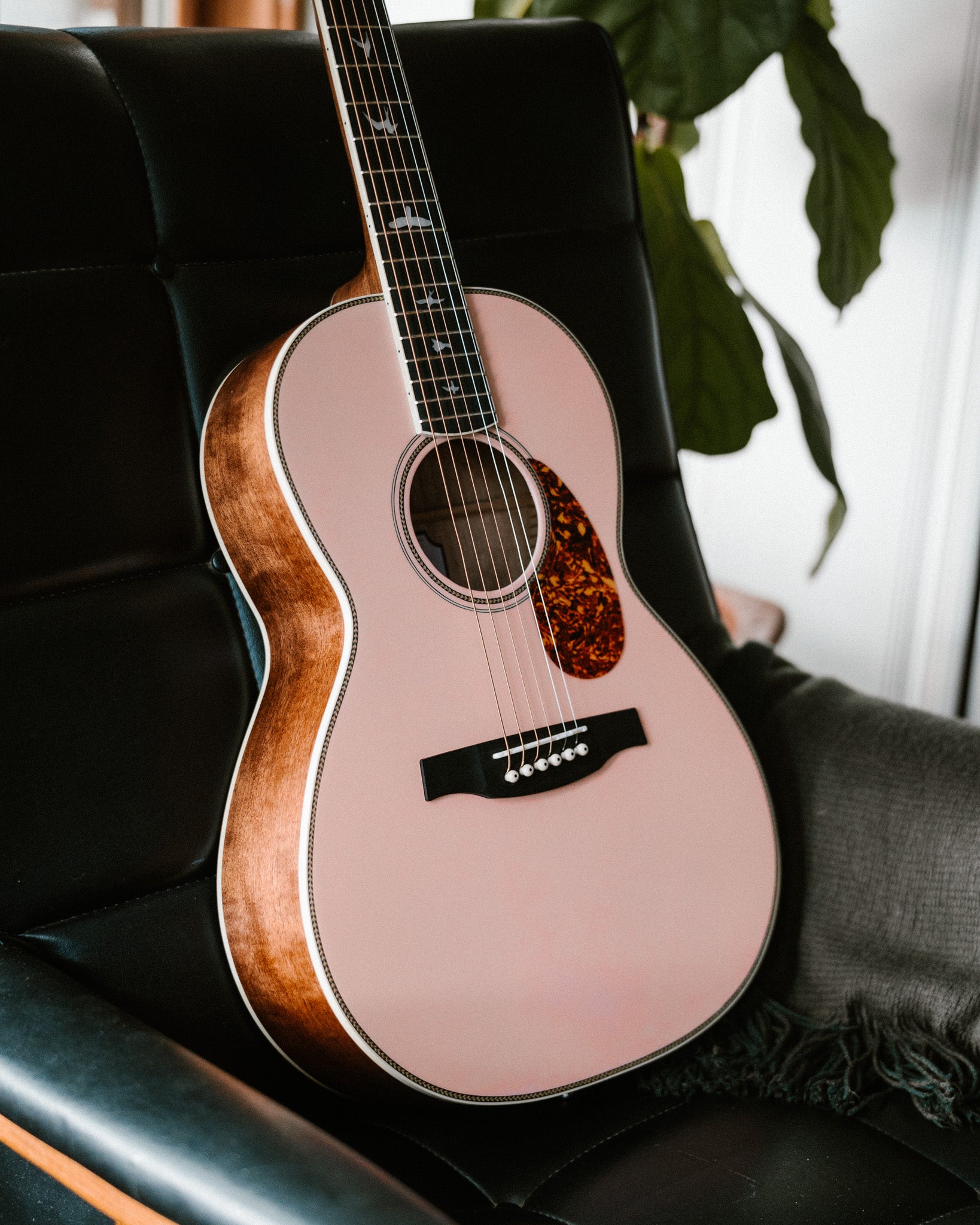 PRS Acoustic SE Parlor Pink Lotus