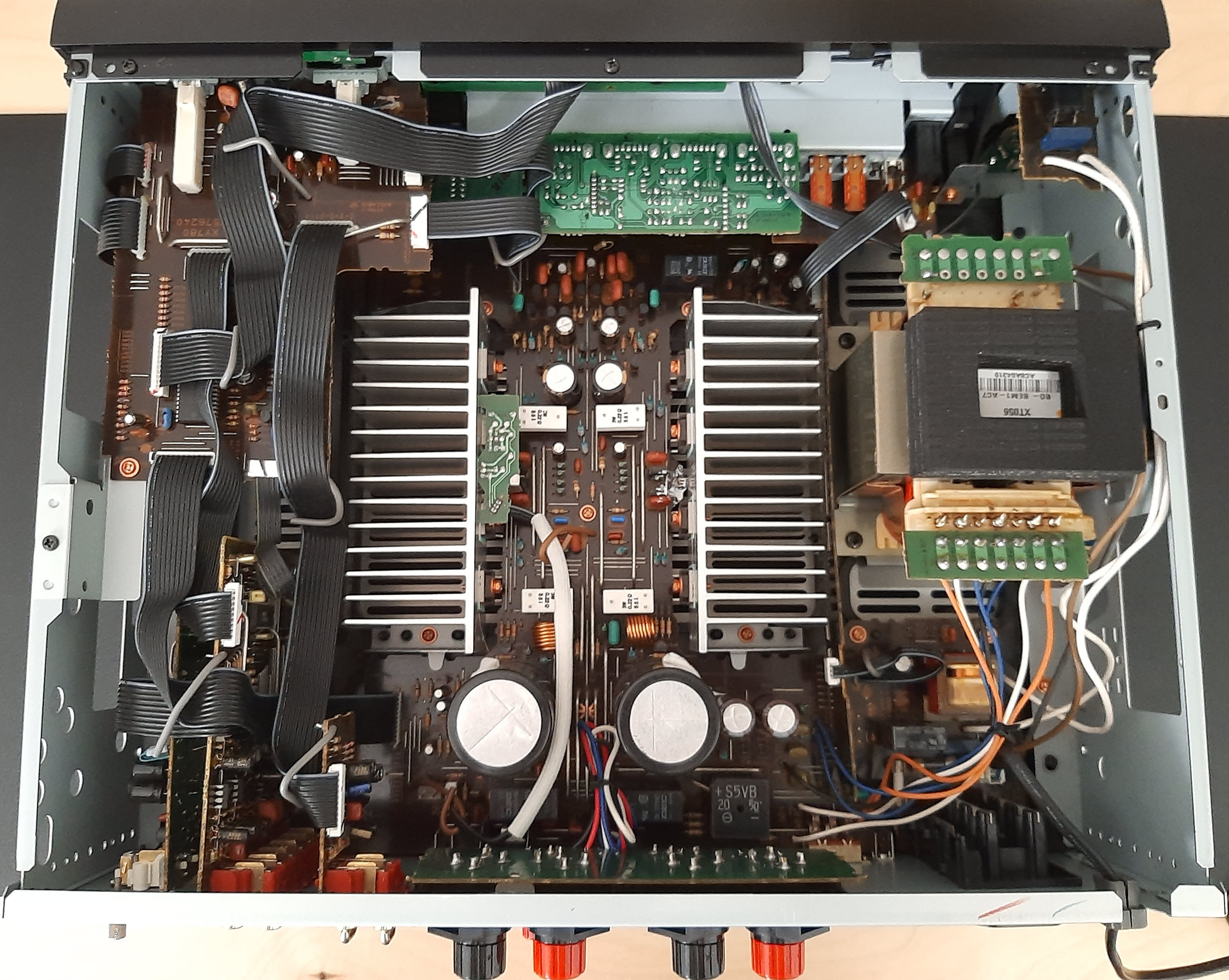 Yamaha AX-596 | hifi-wiki.com