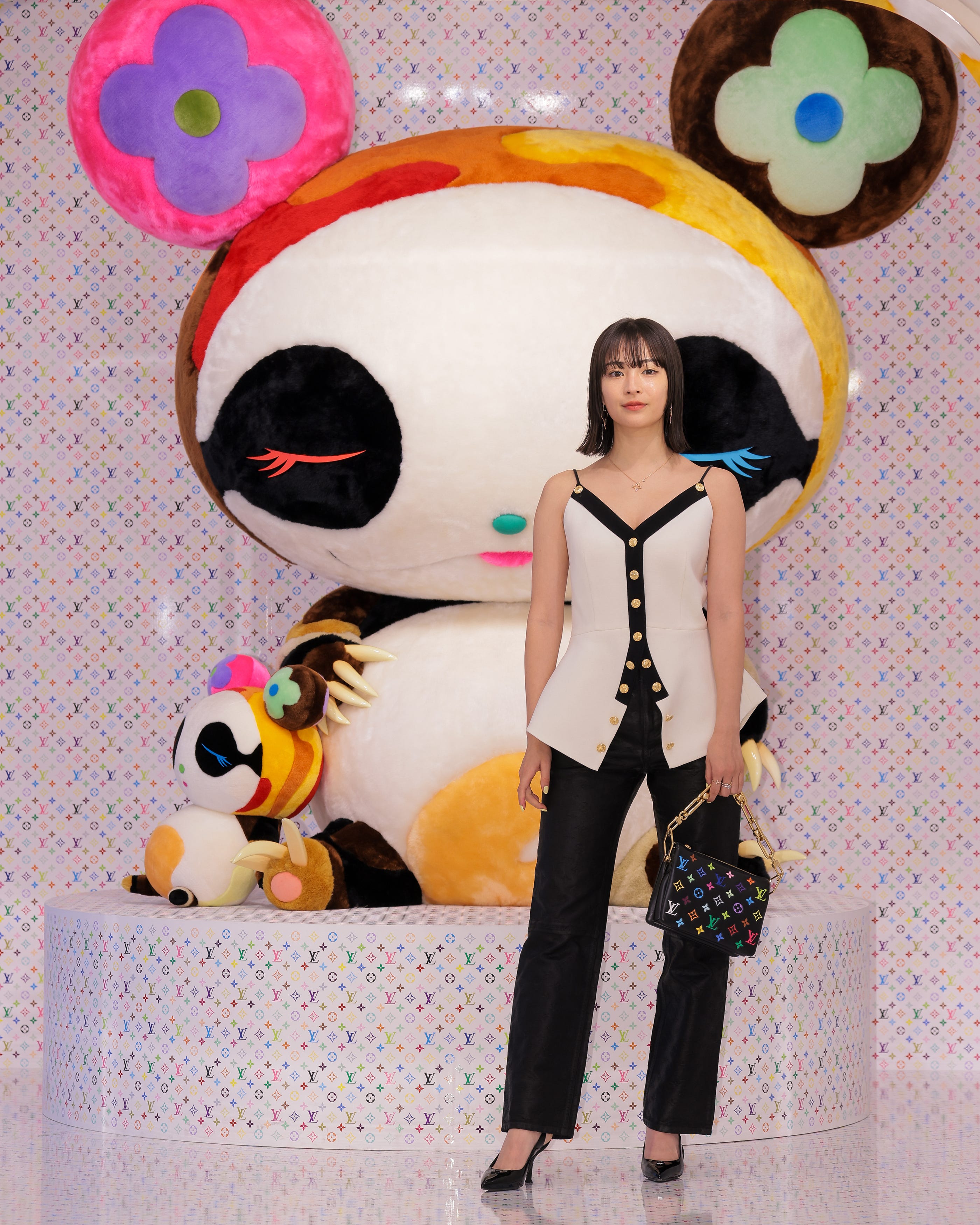 ルイ・ヴィトン」と村上隆によるコラボレーションポップアップが原宿で