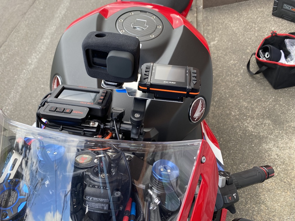 GPSラップタイマー QSTARZ LT-6000S | Hiroaki's blog