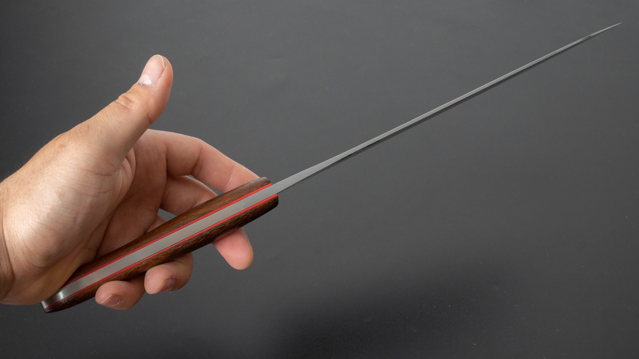 かじや次郎 鎚目 洋式 牛刀 240mm 鉄刀木柄 (#403) – HITOHIRA