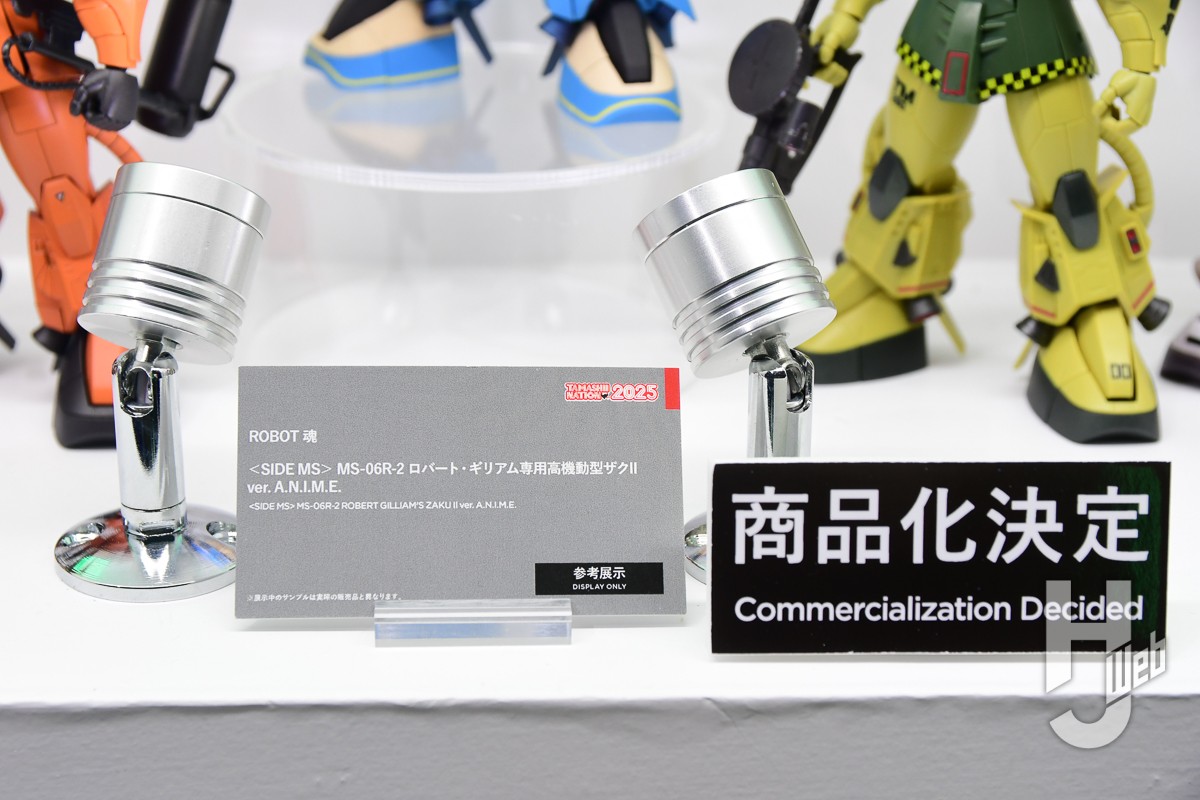 ROBOT魂「ver.A.N.I.M.E.」シリーズにて「ロバート・ギリアム専用高