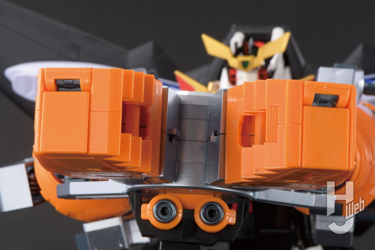 超合金魂に「プライヤーズ」が登場！ 直列合体形態やディメンジョン