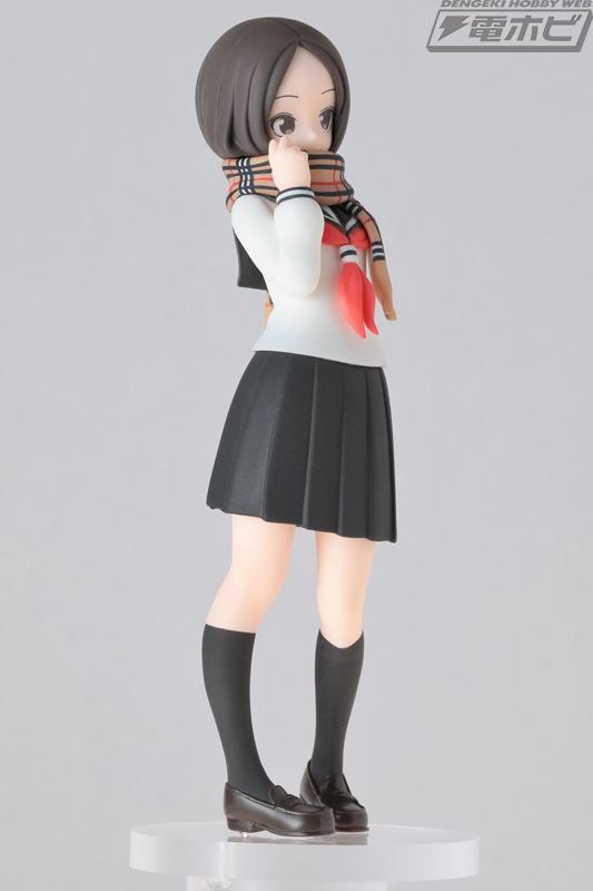 恥じらっているようなポーズがかわいすぎる！『からかい上手の高木さん