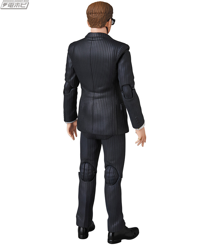 キングスマン』のエグジーがアクションフィギュア「MAFEX」になって