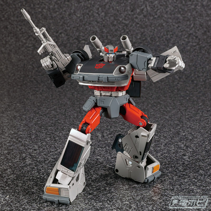 トランスフォーマー マスターピース「MP-18+ストリーク」が“アニメVer