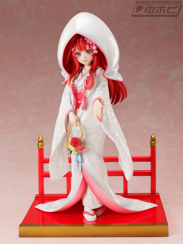 着脱可能な綿帽子もセットの美しい白無垢姿！『五等分の花嫁』中野一花