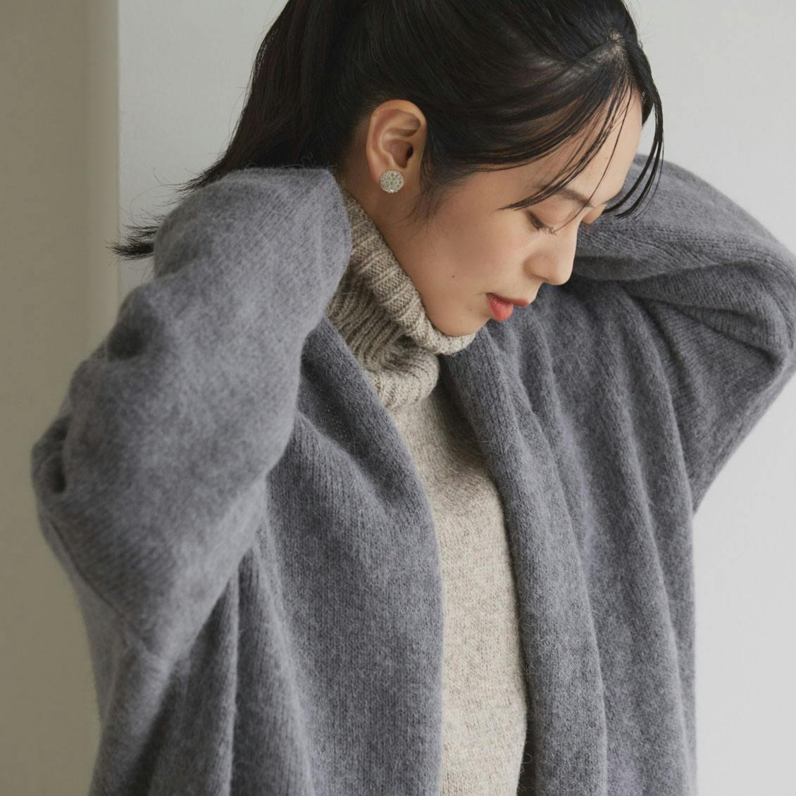 アルパカ混のふんわりカーディガン（ショート丈） - 北欧、暮らしの道具店