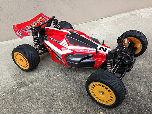 アバンテMk.IIのスペアボディを塗装しました。赤いアバンテMk.II編