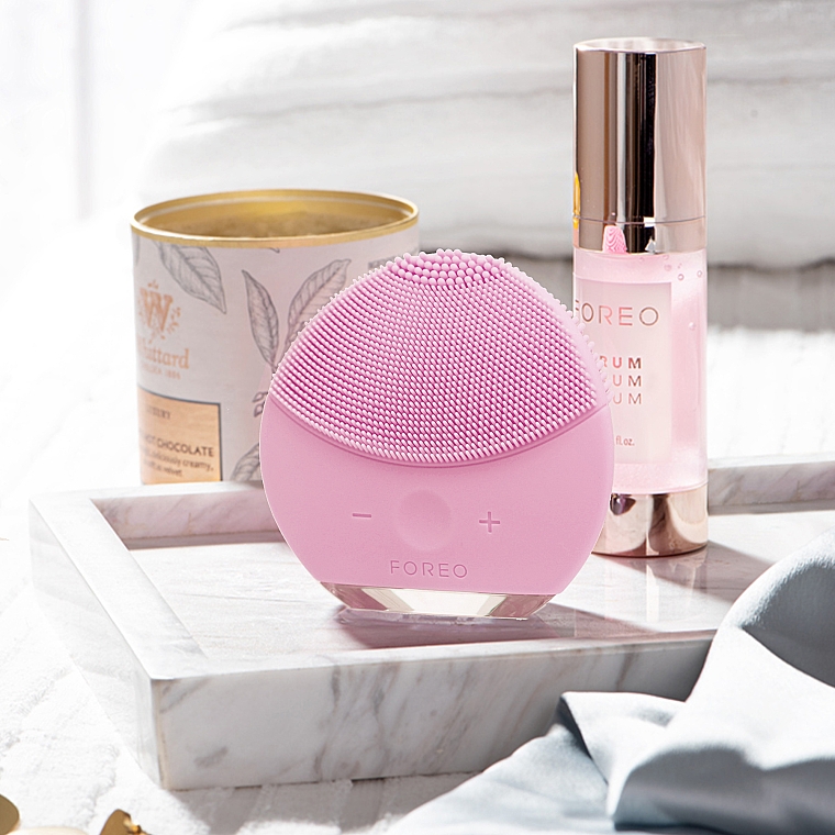 Foreo Luna Mini 2 Plus Pink - Facial Cleansing and Massage Brush