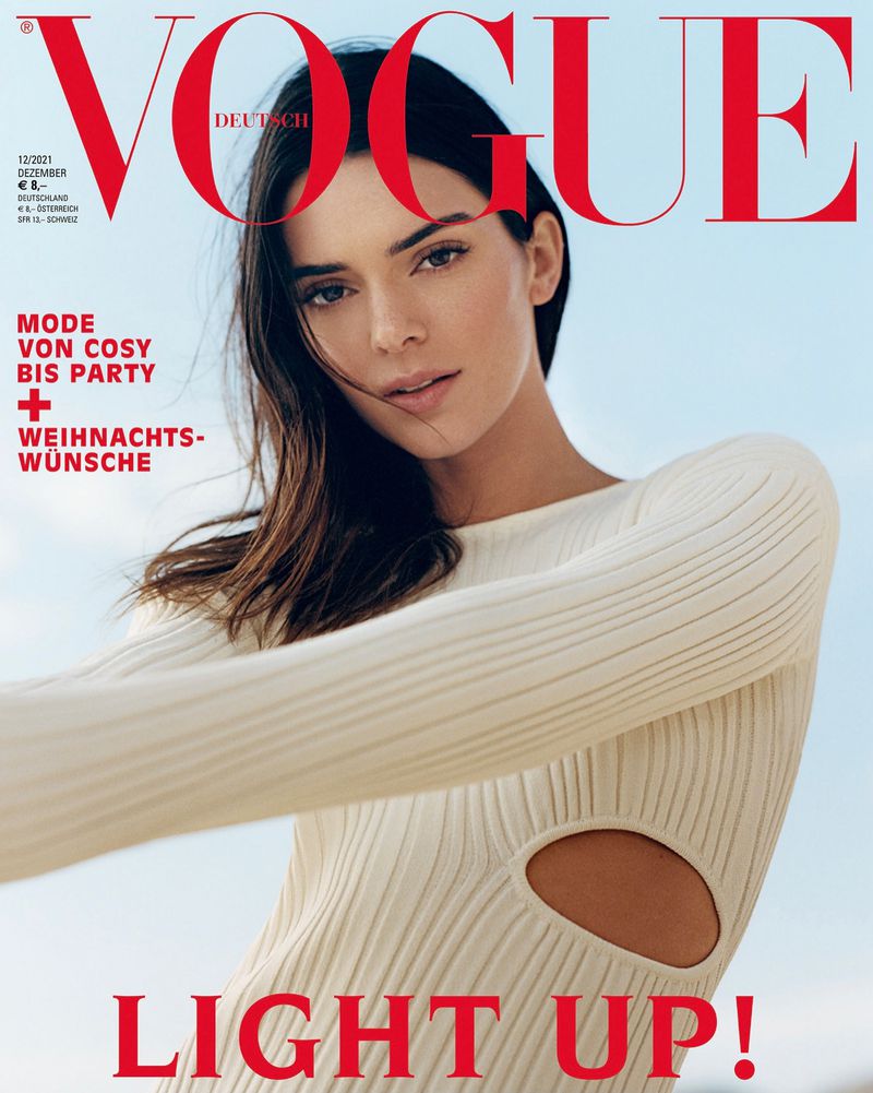 Vogue Germany December 2021 Cover (Vogue Germany)