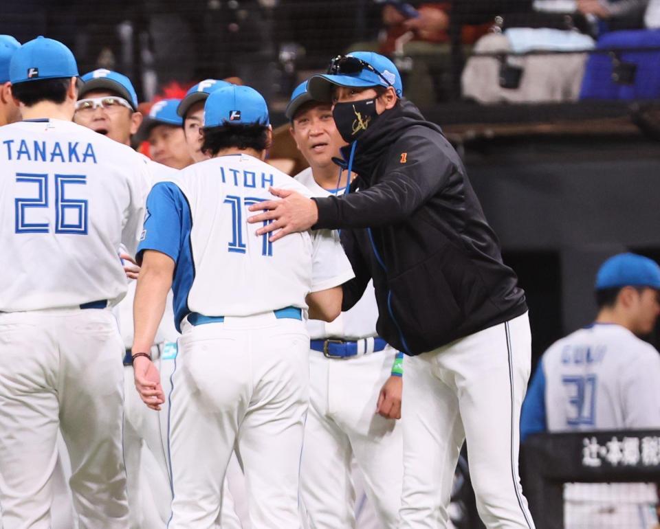 ファイナル王手の日本ハム・新庄監督「見事でした。勉強になった」継投