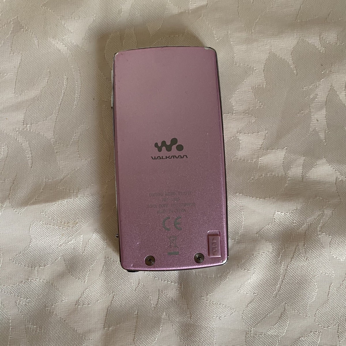 Sony Walkman NW-A805 2GB Digital Media MP3 Player Pink TESTED! | eBay