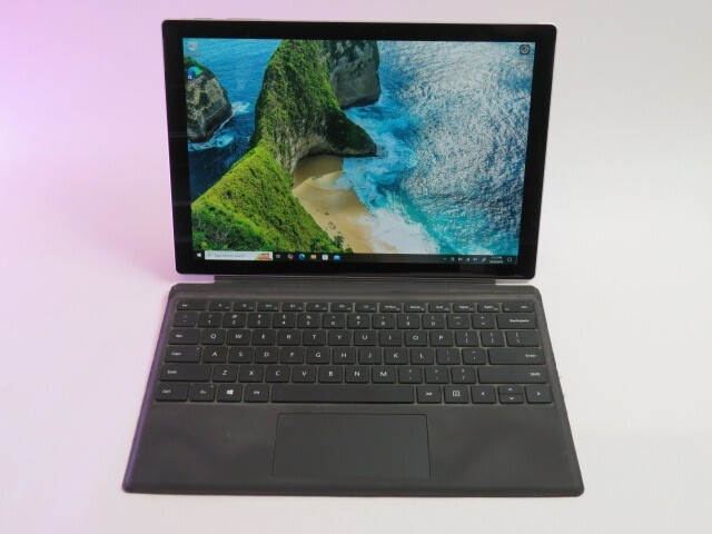 MICROSOFT SURFACE PRO 5TH GEN (1796) i5-7300U 2.6GHz 8GB 256GB SSD