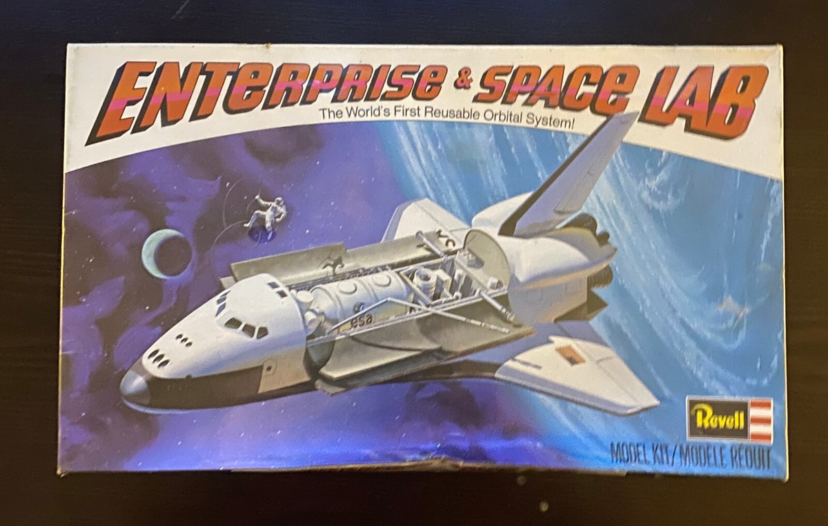Revell Enterprise & Space Lab model kit, 1/144 scale, Factory
