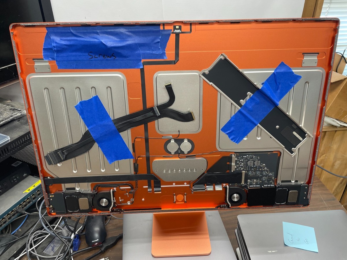 Apple Original iMac 24” (M1, 2021) - 4 Port, Housing, And Stand