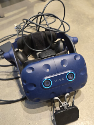 HTC VIVE PRO EYE HEADSET + LINKBOX + VRCHAT HTC FACE TRACKER | eBay