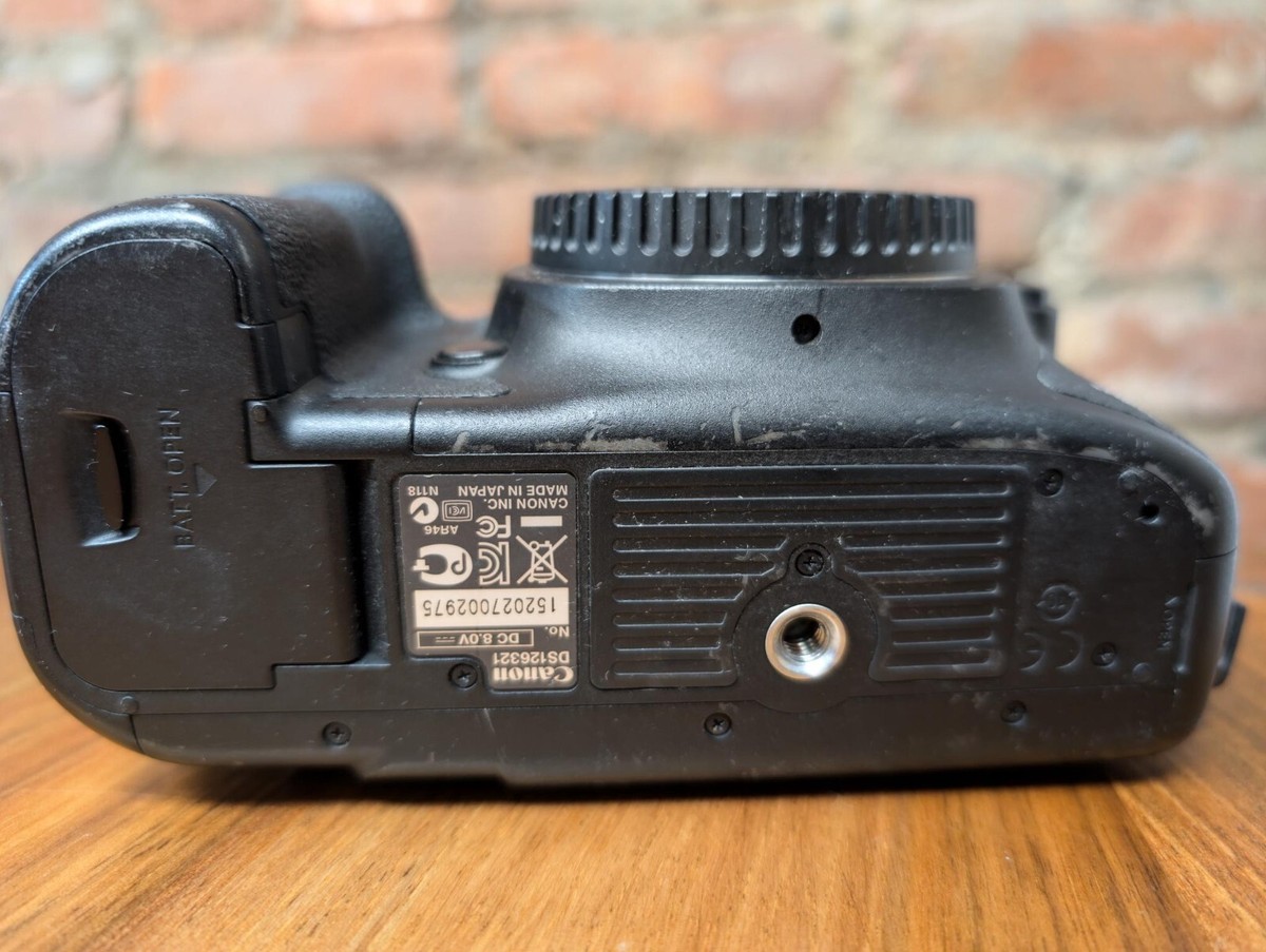 Canon EOS 5D Mark III DSLR - Shutter Count: 68,112 (S/N