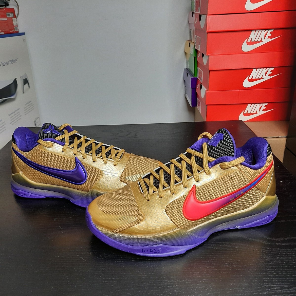 Nike Kobe 5 V Proto x Undefeated “Hall Of Fame” DA6809-700 Size 7