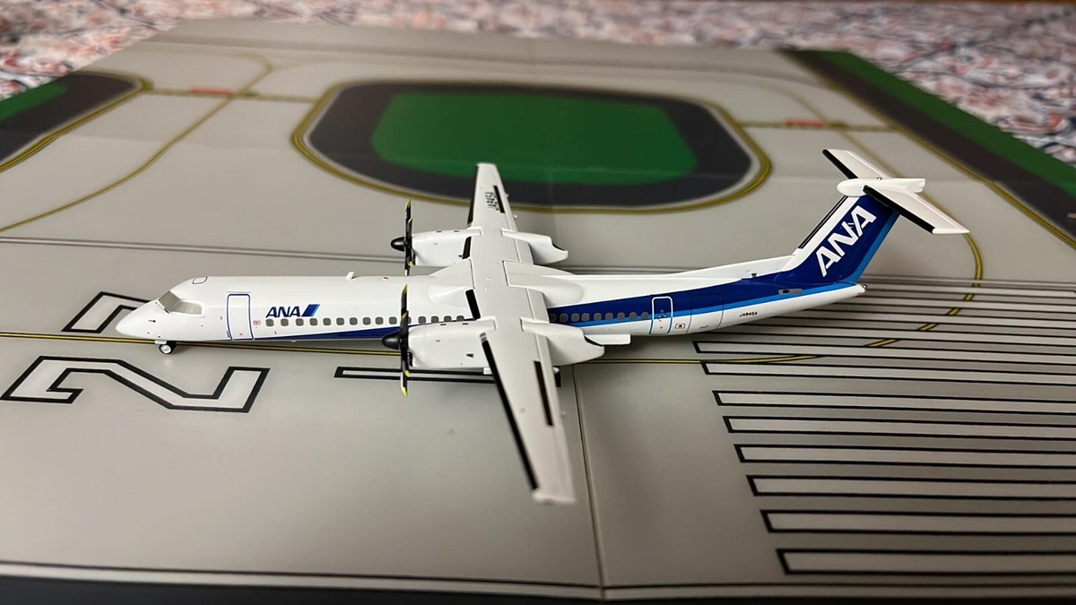 全日空商事 ANA DHC-8-400 inspiration 1/200 ANA DeHaviland DHC-8 Q