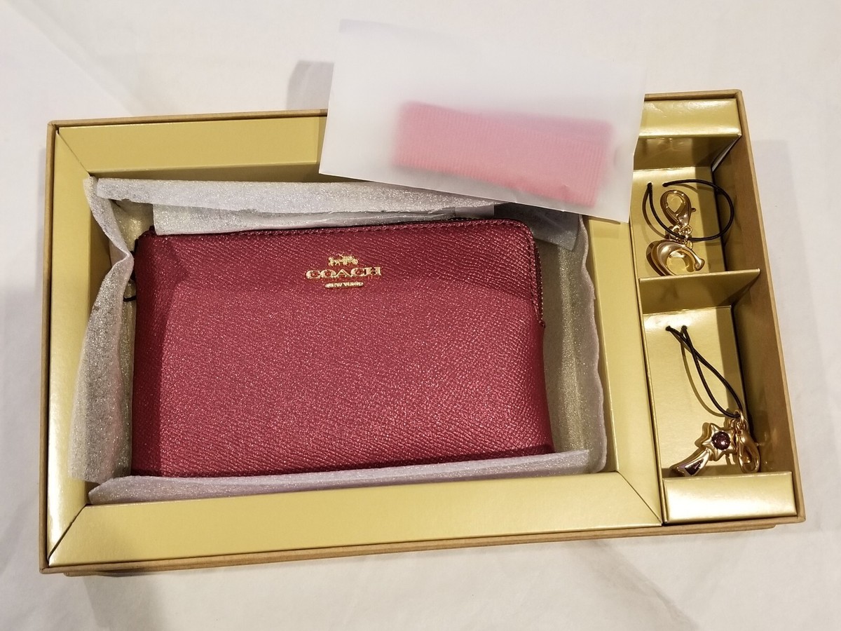 Coach Corner Zip Wristlet With Charms Boxed Gift Set New Black