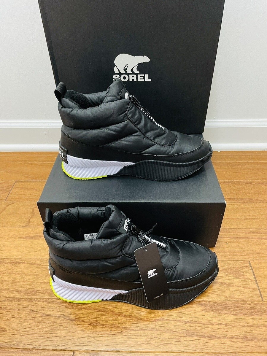 Size 8, Sorel Womens Boots, Out N About III Puffy Zip,Brand New