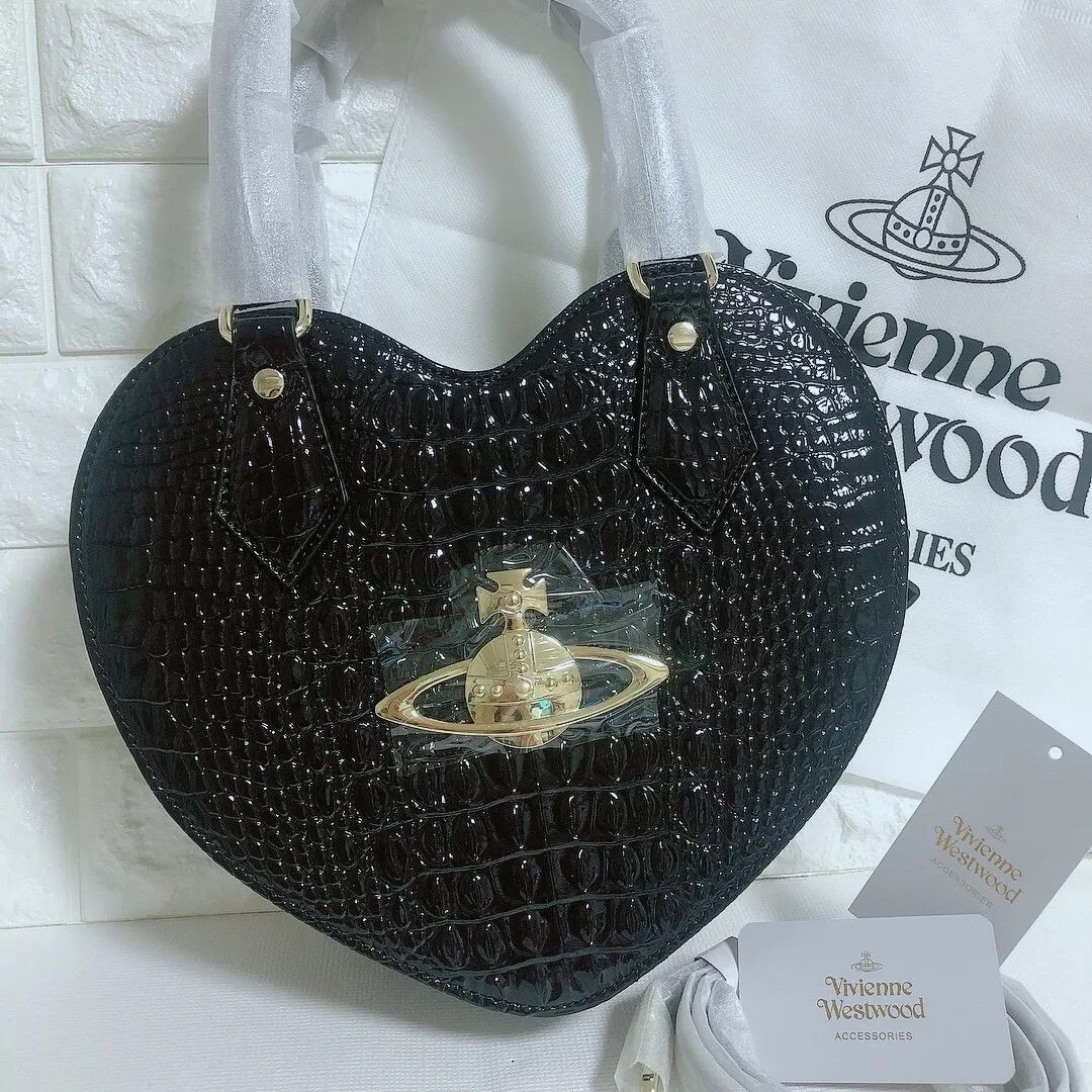 Vivienne Westwood 2way Shoulder Bag Heart Shaped zip color Black