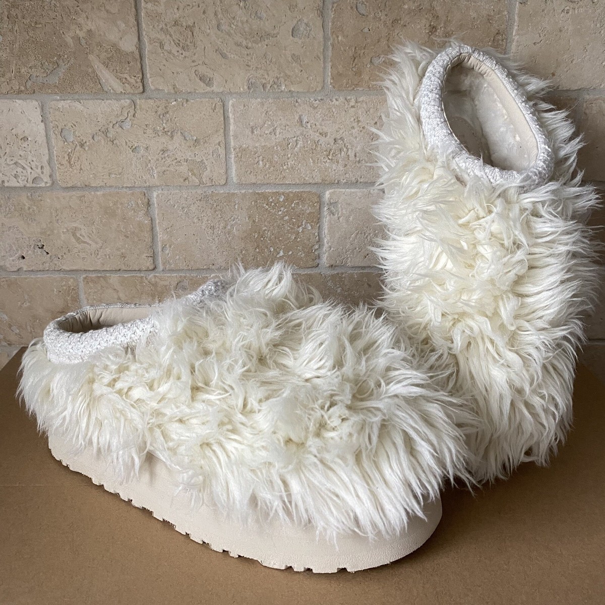 UGG FLUFF MOMMA SUGAR WHITE TASMAN 2