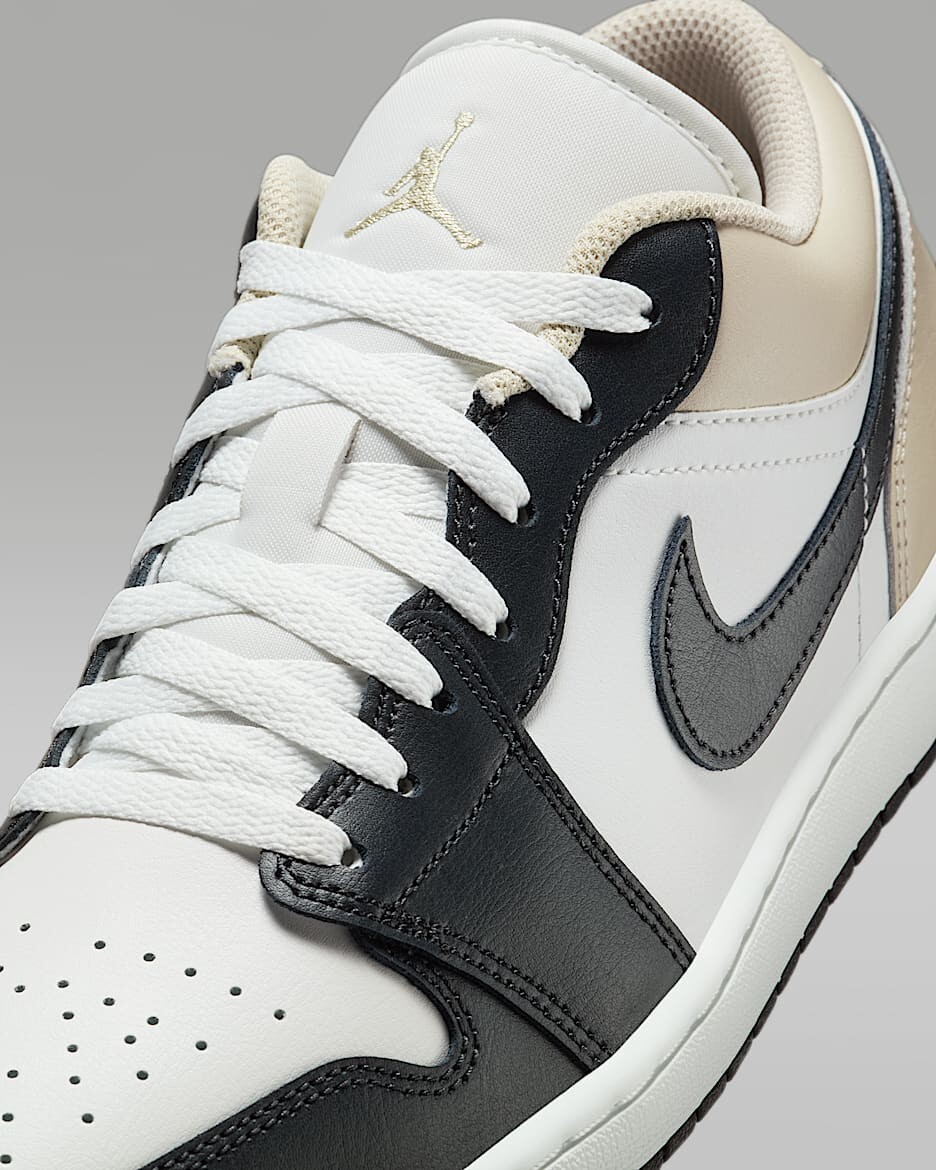 Nike Air Jordan 1 Low 