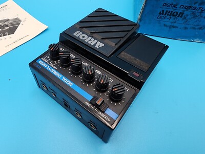 Rare Vintage 80s Arion DCF-1 Digital Chorus / Flanger Guitar