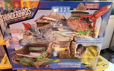 THUNDERBIRDS Interactive TRACY ISLAND PLAYSET 5,4,3,2,1 RARE HTF