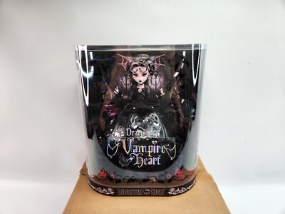 Draculaura Vampire Heart Doll HRC14 Collectible Monster High - New