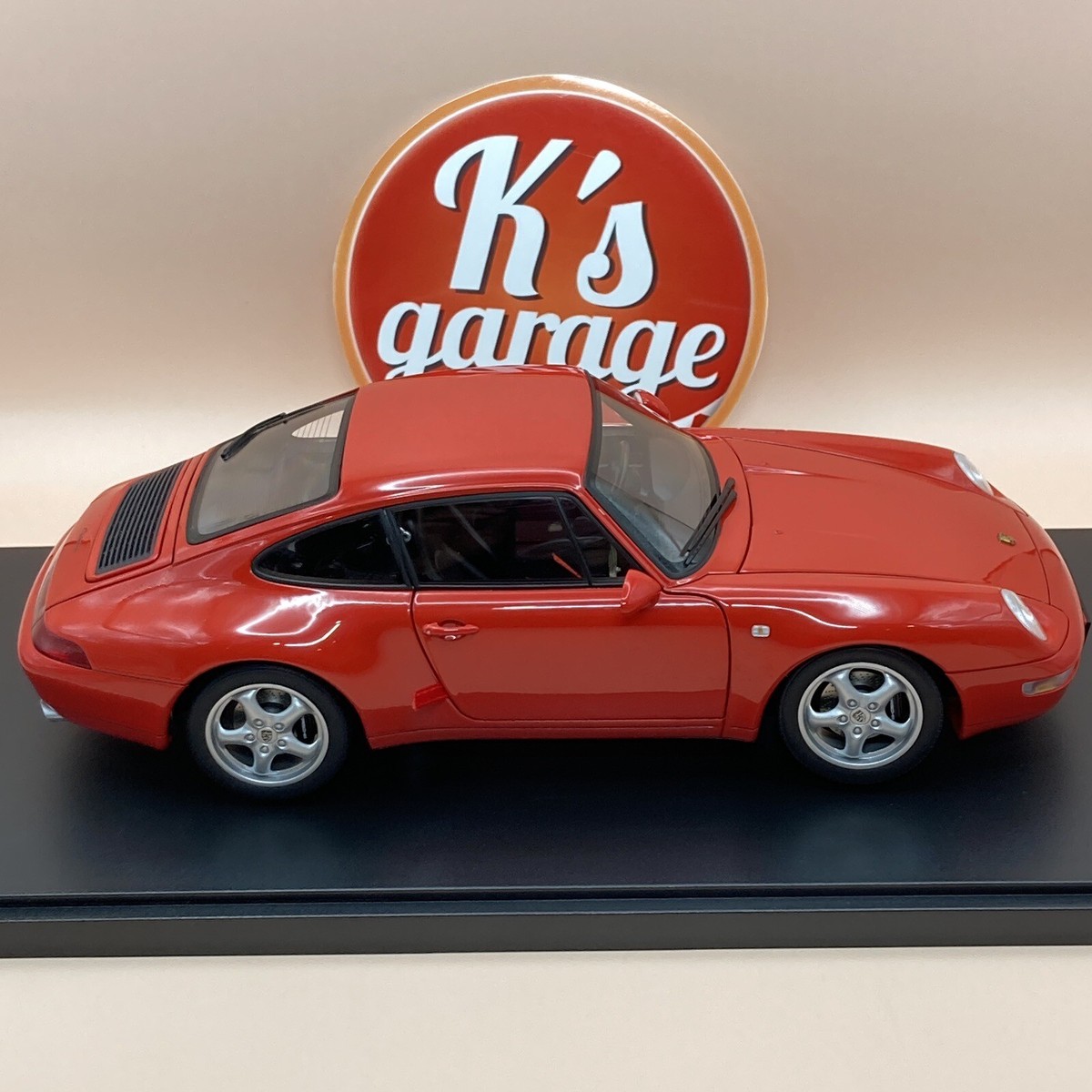オートアート ポルシェ911ターボ 930 AUTOart 1/18 レッド AUTOart