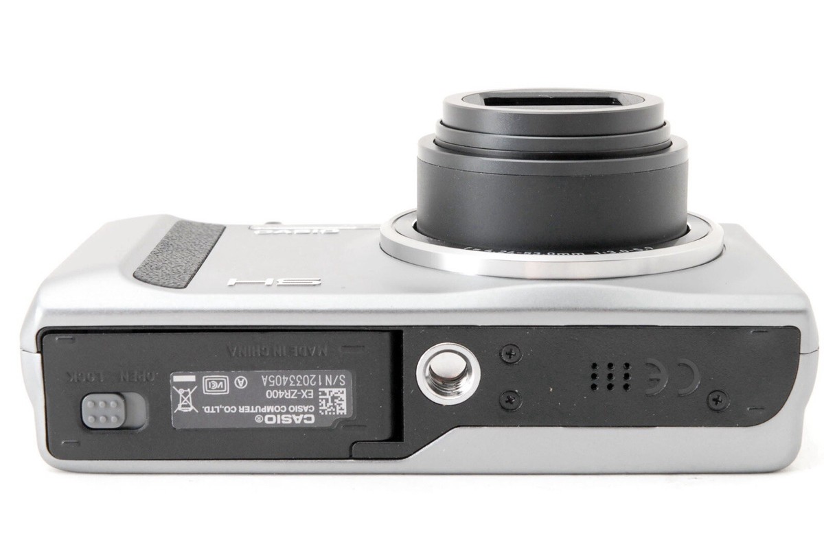 Casio Exilim EX-ZR400 ZR400 digital camera W. 12.5x Zoom Lens