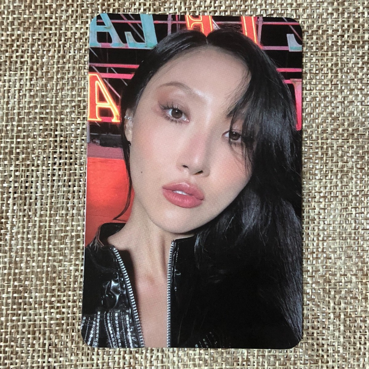 MAMAMOO HWASA [ MIC ON ] Official Photocard / New / Gift | eBay