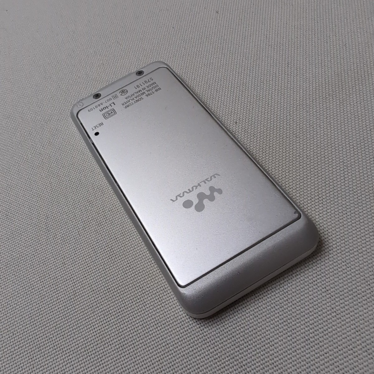 Sony NW-S786 32GB White Walkman Digital Media Player MP3 used