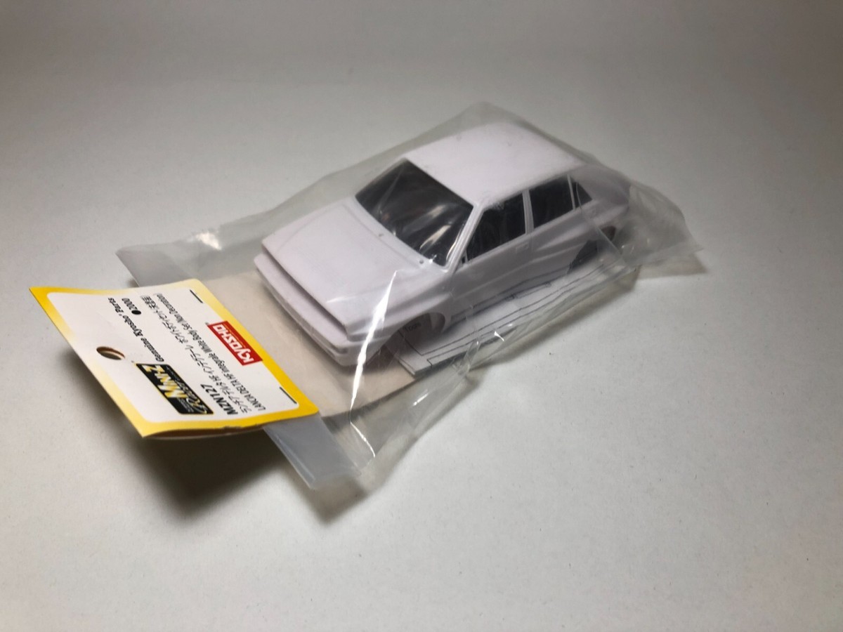 KYOSHO Mini-z LAMCIA DELTA HF integrale White Body Set (Non
