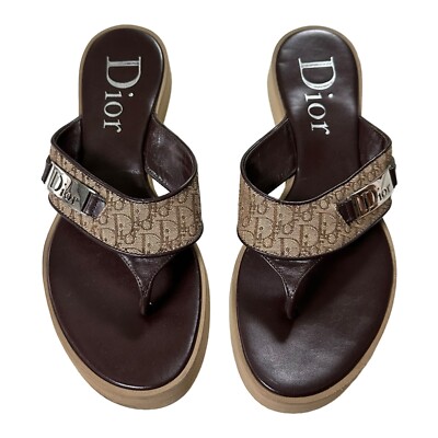 CHRISTIAN DIOR Spring Summer 2005 Trotter Flip-Flop Sandals | eBay