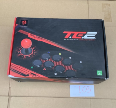 Street Fighter V Arcade FightStick TE2 By Mad Catz for Microsoft