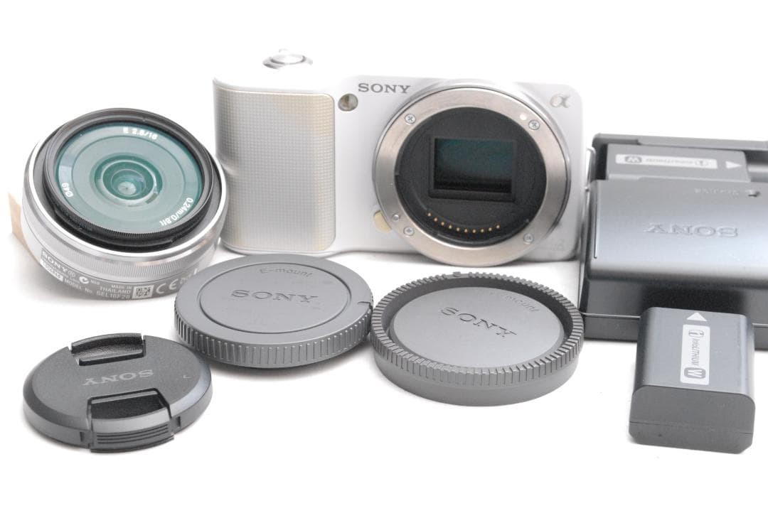 Sony α NEX-3 E 2.8 16mm Mirrorless Camera Tested Great Condition