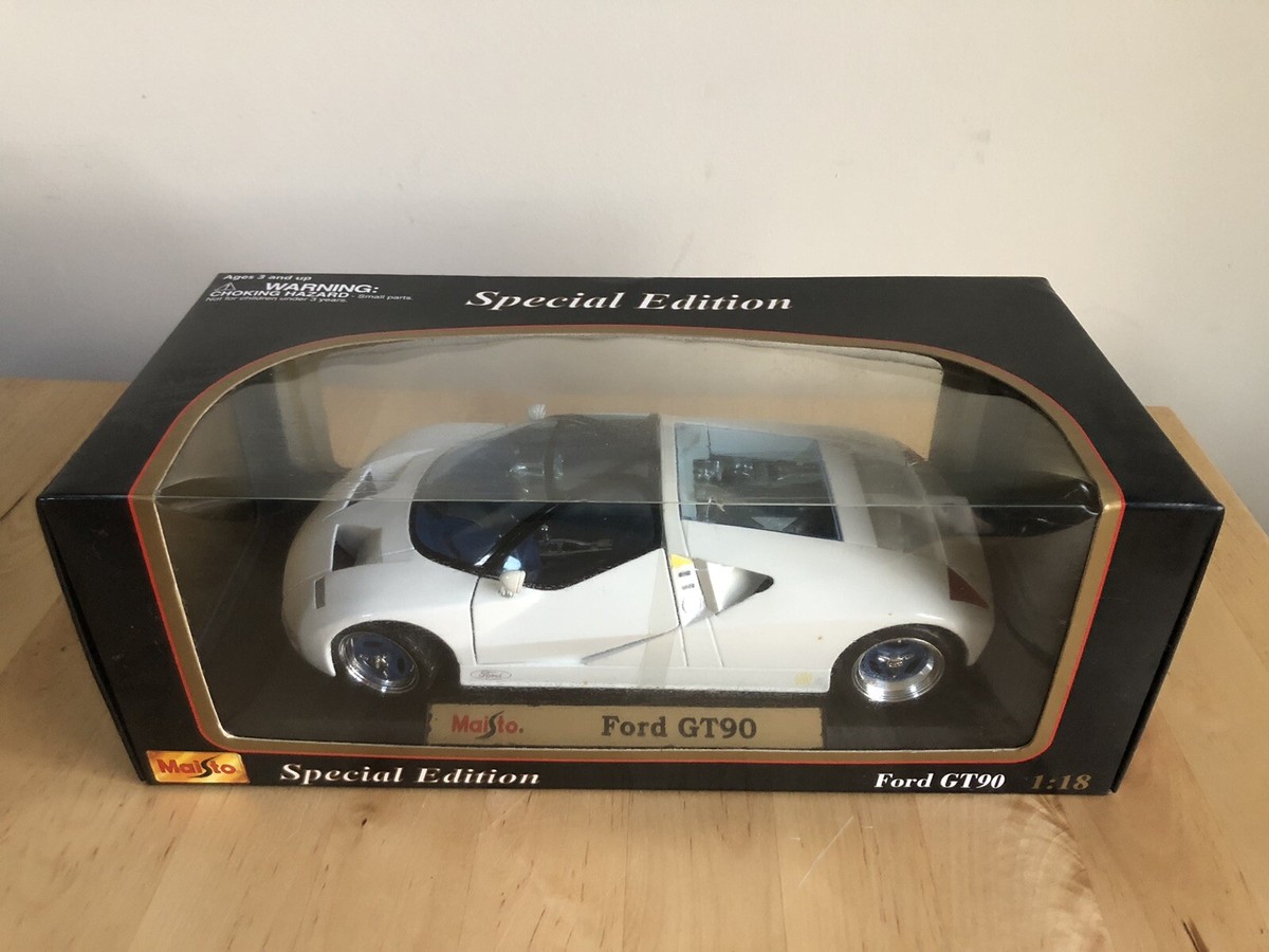 Maisto Ford GT90 Concept Car Diecast Model V12 SuperCar 1:18 Scale