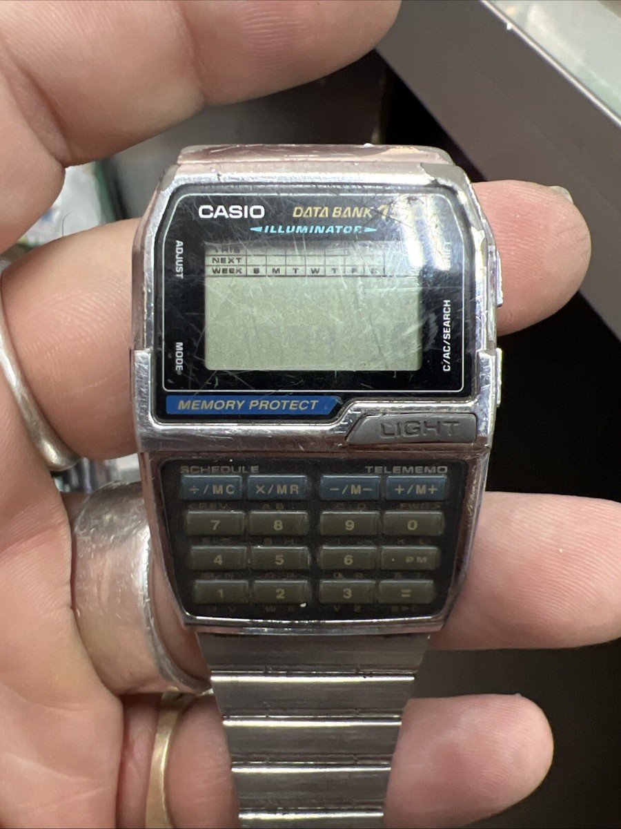 Vintage CASIO DBC-1500 Data Bank 150 Digital Calculator Wrist