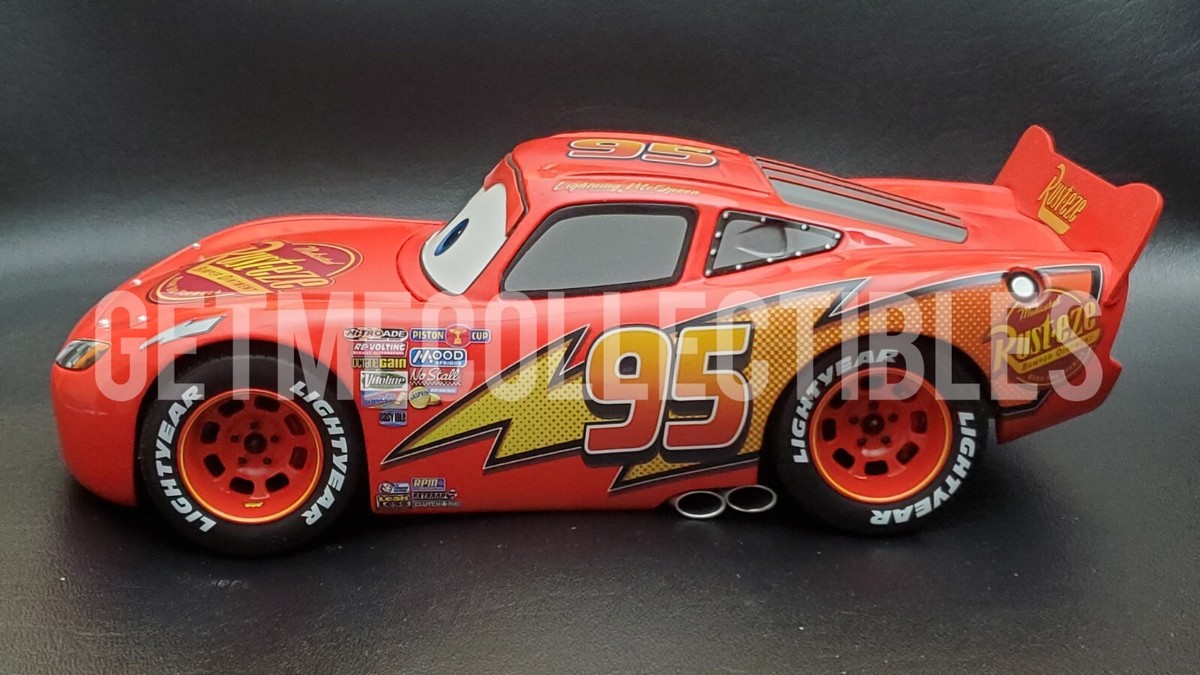 DISNEY PIXAR CARS SCHUCO 1:18 SCALE LIGHTNING MCQUEEN LE 2400/2500
