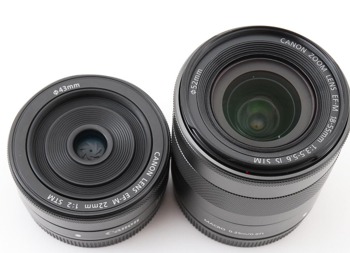 Canon EOS M2 Bay Blue W. 90EX Flash, 18-55mm Lens / 22mm Lens Kit