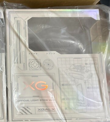 USED】XG OFFICIAL LIGHT STICK Ver. 1 XG Trading Card free shipping