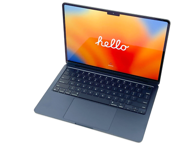 2022 Apple MacBook Air 13-inch M2 Chip 8GB RAM 256GB SSD Midnight