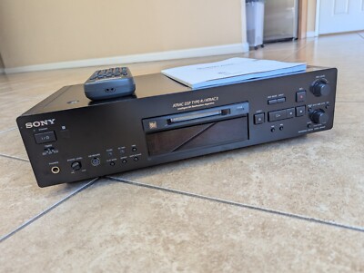 Sony MDS-JB940 Minidisc Deck Player and Recorder with PS2 Keyboard