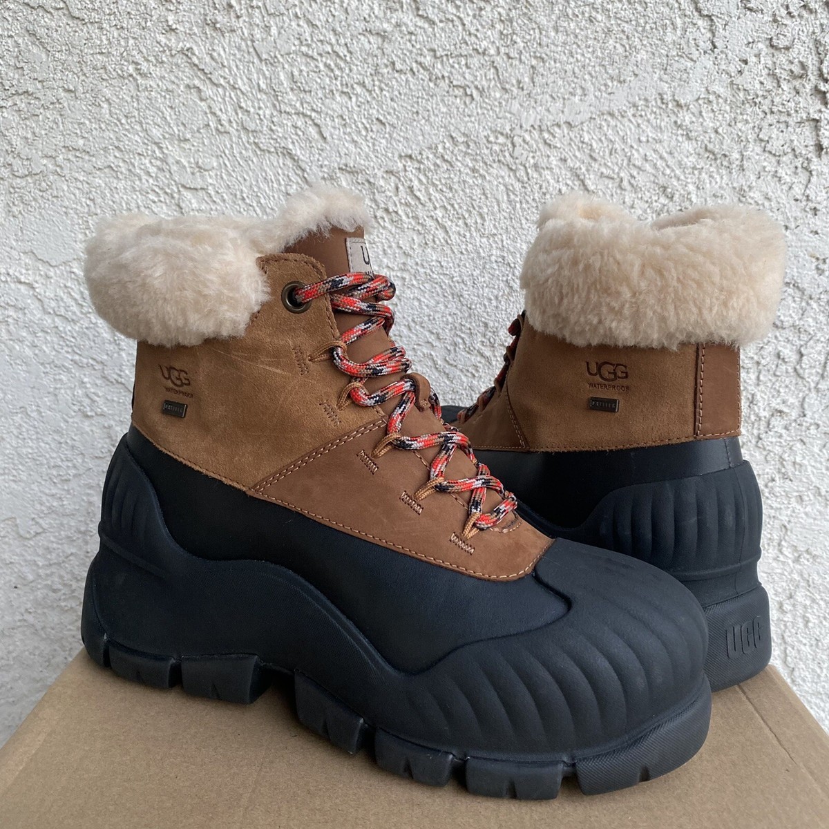 UGG ADIROAM HIKER CHESTNUT WATERPROOF SHORT WINTER SNOW BOOTS SIZE
