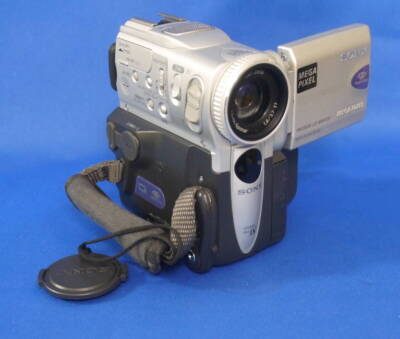 Sony DCR-PC101 MiniDv Mini Dv Camcorder Camera VCR Player Video