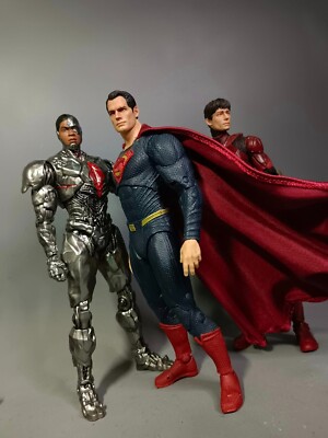 Red Wired Cape for mcfarlane toys superman shipped within 7 Day